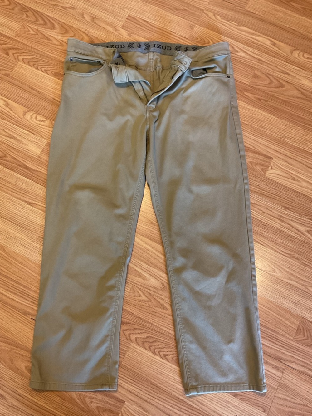 IZOD MENS Khaki Stretch Pants - Tan VERY COMFORTABLE 40x29